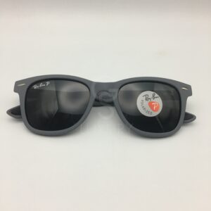 Lunette de soleil Ray-ban Wayfarer ferrari gris ( Polarisé )