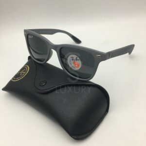 Lunette de soleil Ray-ban Wayfarer ferrari gris ( Polarisé )