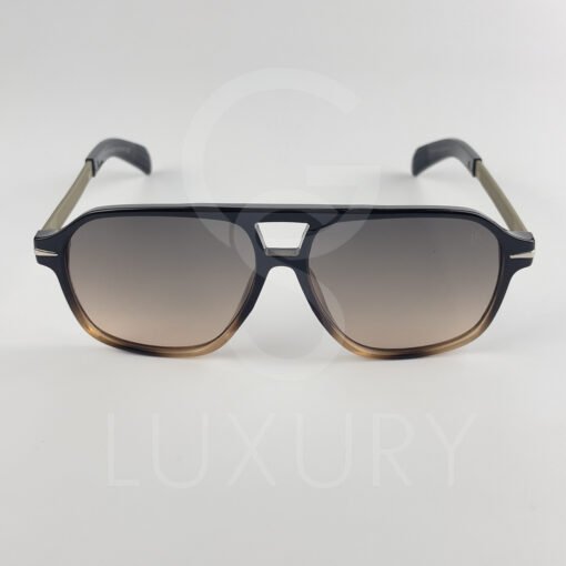 Lunette de soleil David beckham Double pont bras métal Noir dégradé  Verre Noir dégradé  DB7104 – Image 3