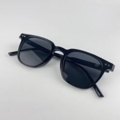 Lunette de soleil David Beckham Carré noir S617