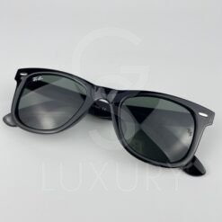 Lunette de soleil rayban wayfarer noir RB2140