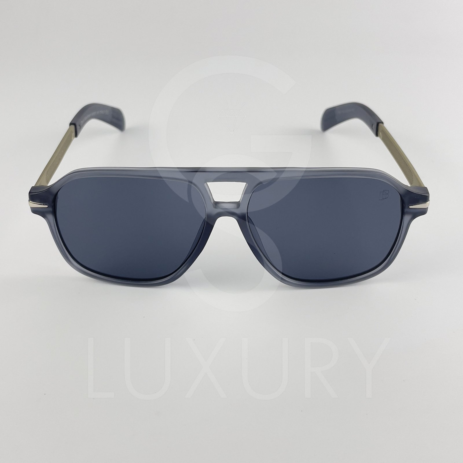 Lunette de soleil David beckham Double pont bras métal Gris matte Verre Gris DB7104 – Image 3