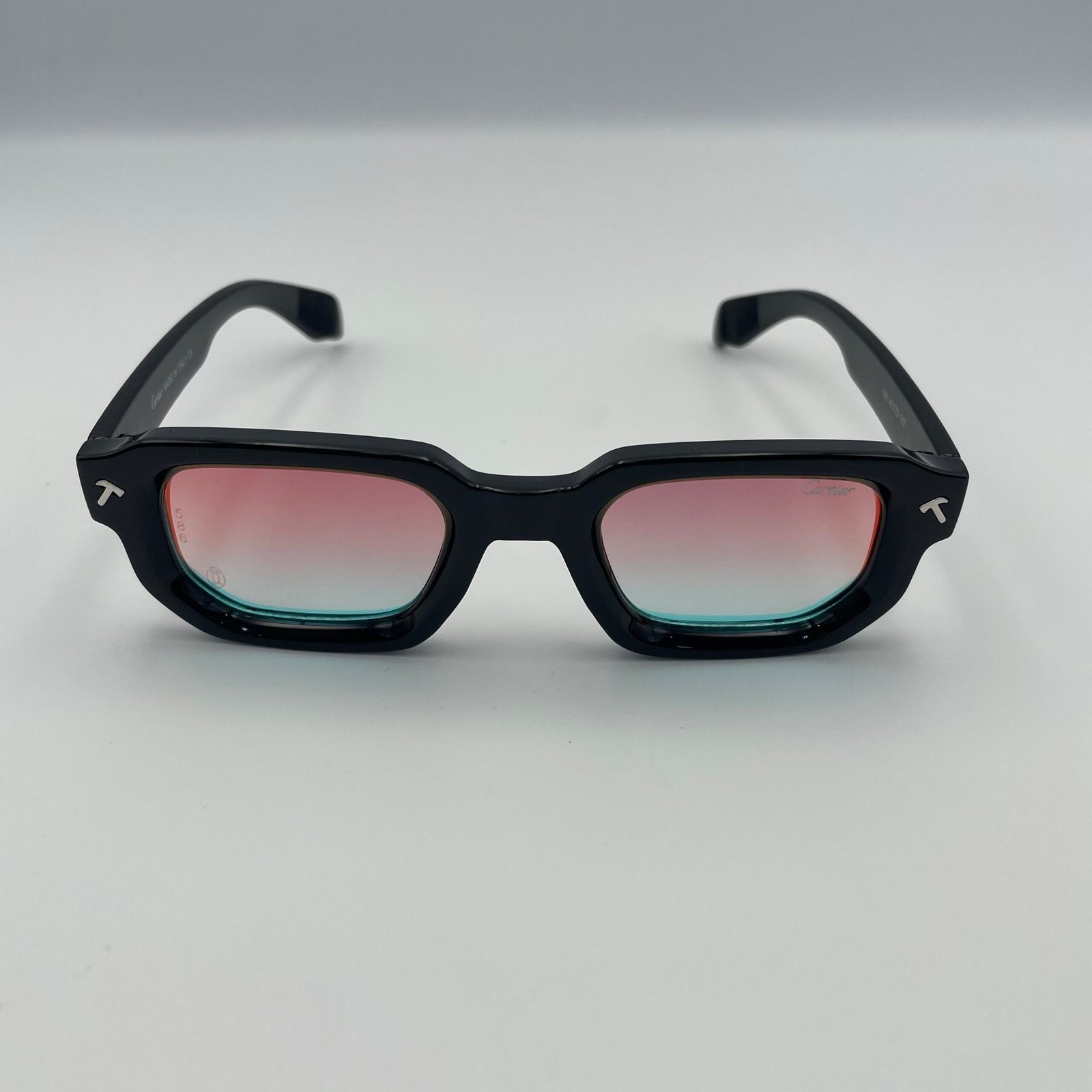 Lunette de soleil cartier noir 586 caméléon rouge – Image 4