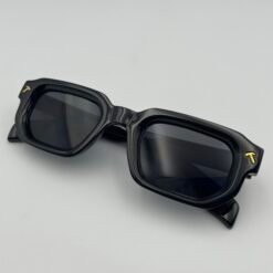 Lunette de soleil moscot noir M3266